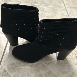 Just fab black booties